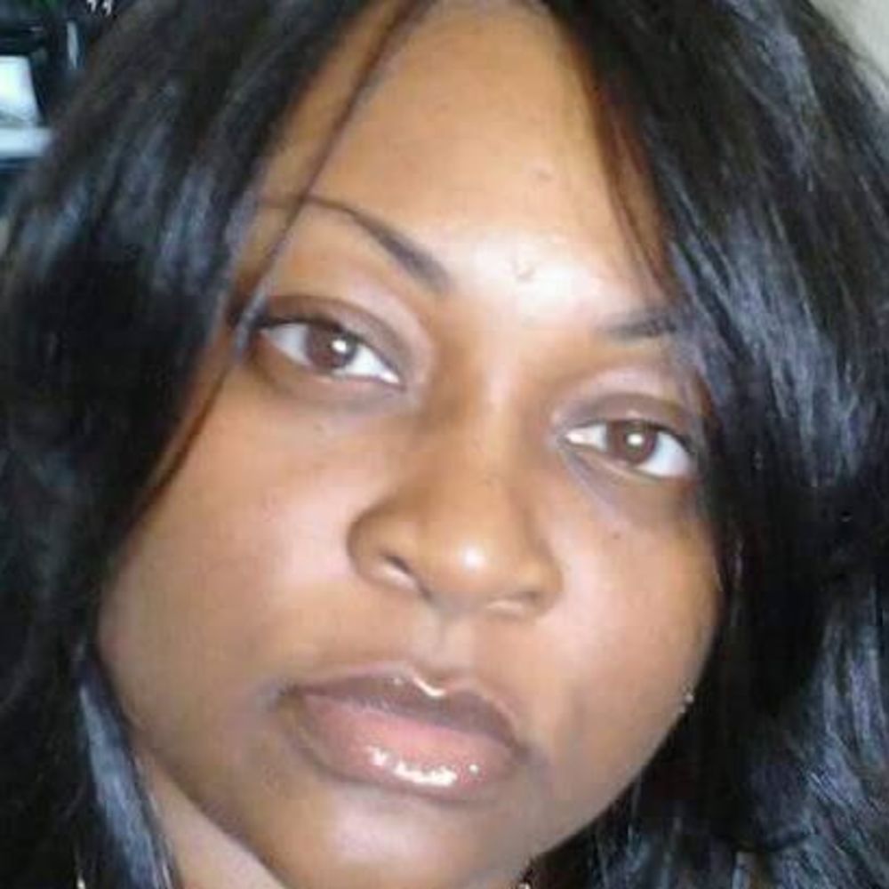 Meet your Posher, Tamekqua